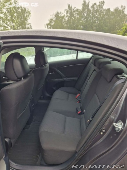 Toyota Avensis 2,0 T27 2.0 93kW 2009