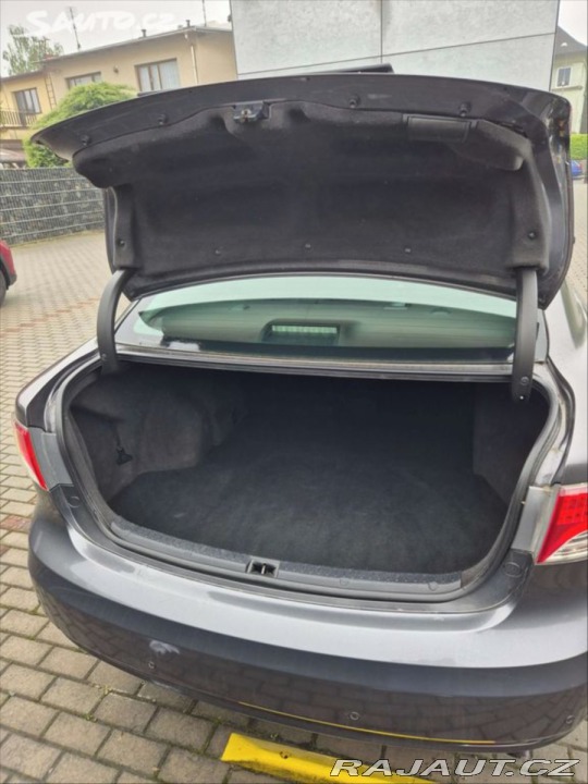 Toyota Avensis 2,0 T27 2.0 93kW 2009