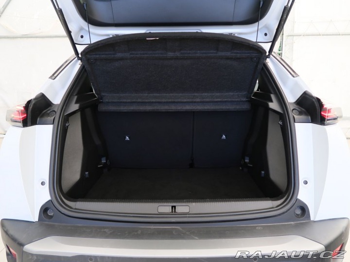 Peugeot 2008 1.2PureTech,96kW,ALLURE,A 2025