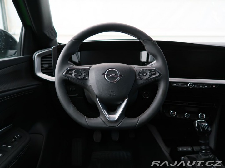Opel Mokka 1.2TURBO,100kW,ULTIMATE,M 2024