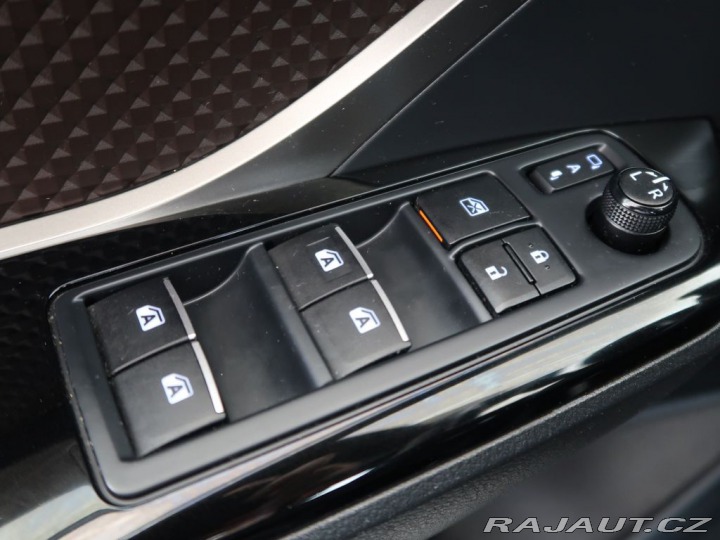Toyota C-HR 1.2Turbo,4x4,Executive,LE 2018