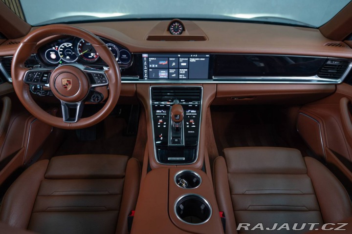Porsche Ostatní modely Panamera Sport Turismo 4 E-Hybrid 4x4 2019