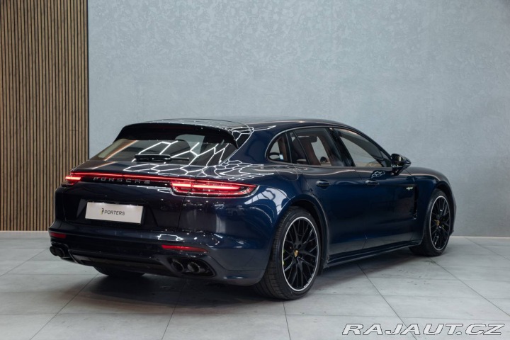 Porsche Ostatní modely Panamera Sport Turismo 4 E-Hybrid 4x4 2019