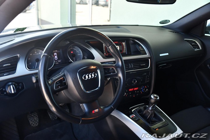 Audi S5 4.2FSI V8 MANUÁL QUATTRO 2009