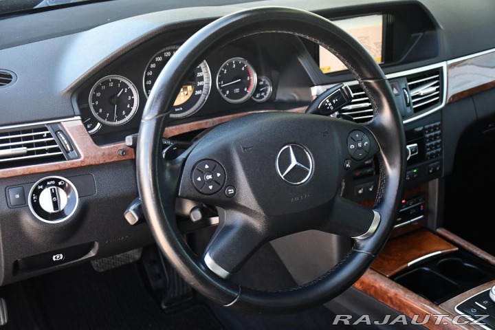 Mercedes-Benz E 250 CDI 4MATIC 2011