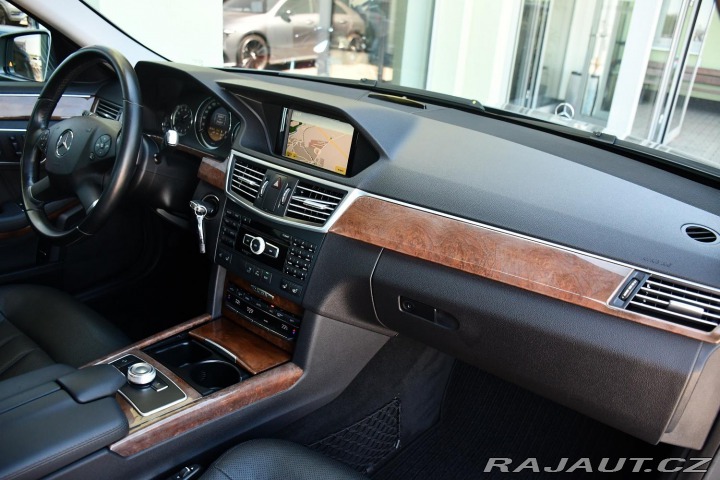 Mercedes-Benz E 250 CDI 4MATIC 2011