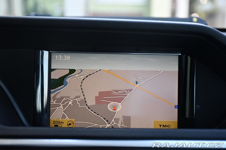 Mercedes-Benz E 250 CDI 4MATIC 2011