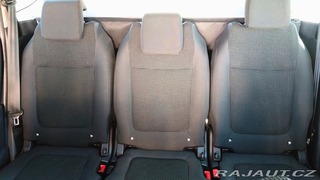 Peugeot 5008 2015