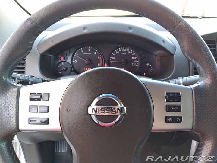 Nissan Navara D40 2.5 dCi 4x4 MANUÁL AC 2012