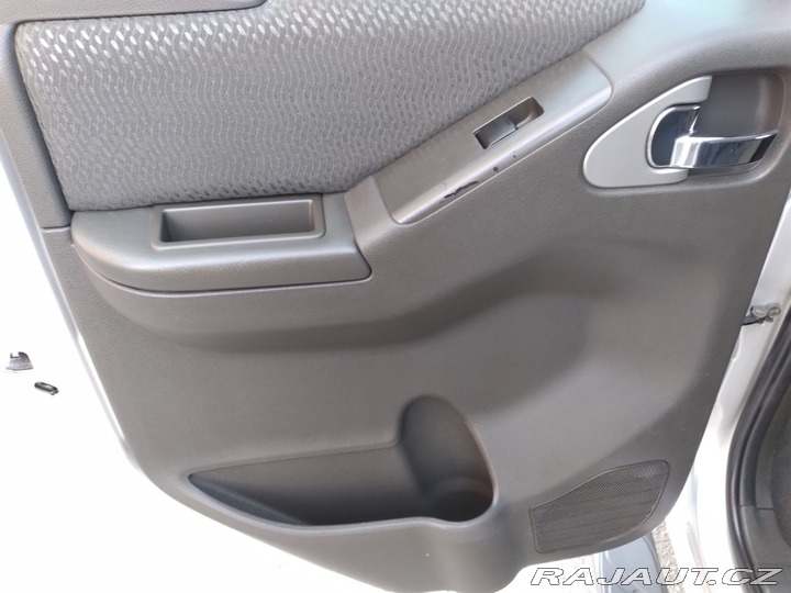 Nissan Navara D40 2.5 dCi 4x4 MANUÁL AC 2012