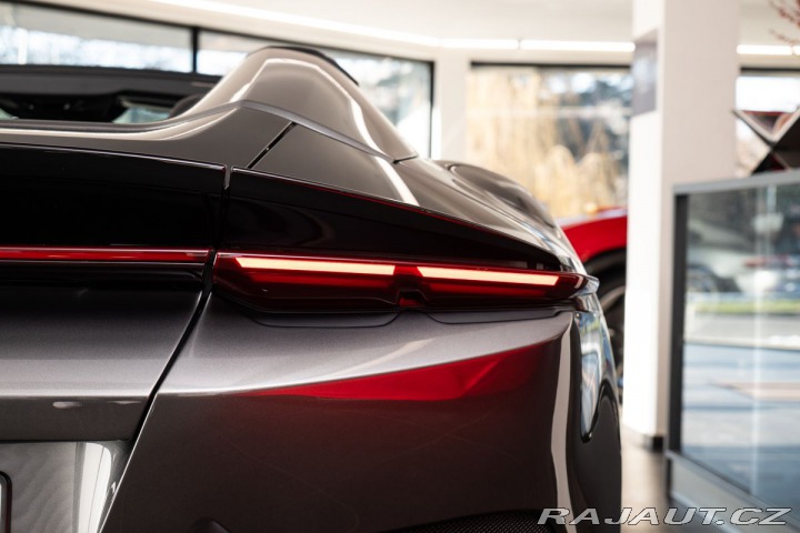 Ferrari Ostatní modely  2025