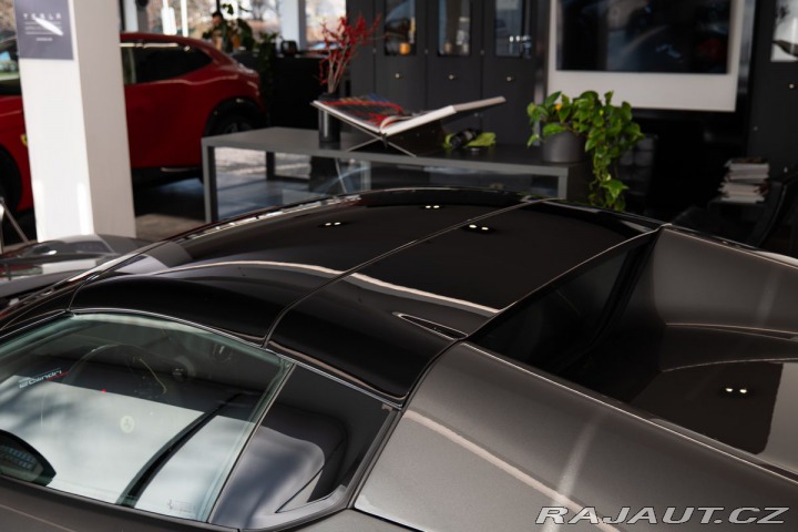 Ferrari Ostatní modely 2025
