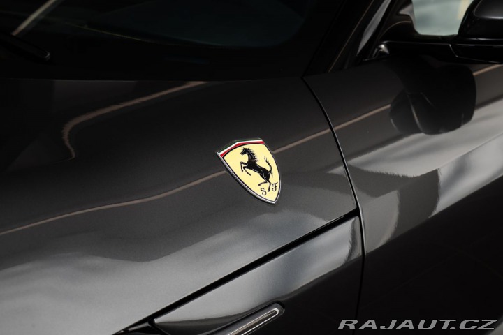 Ferrari Ostatní modely 2025
