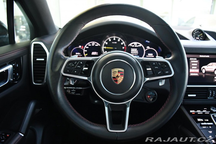 Porsche Cayenne 3.0E-REZERVACE 2021