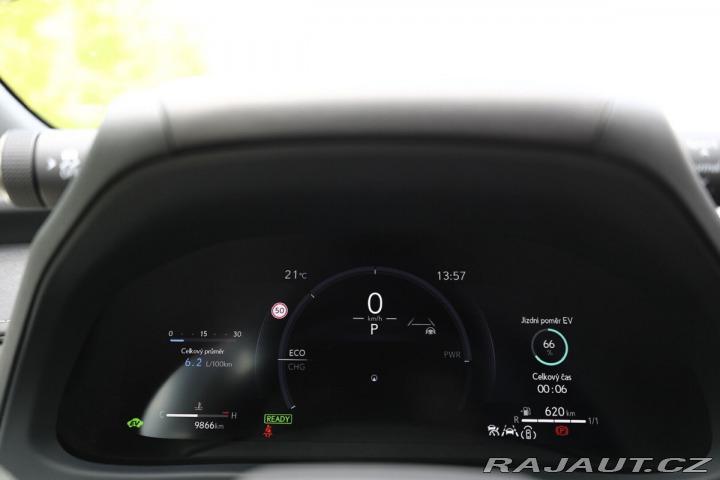 Lexus Ostatní modely UX 300h 300H 2.0 HEV BUSINESS TEC 2025