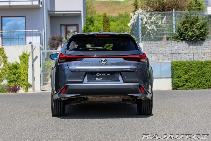 Lexus Ostatní modely UX 300h 300H 2.0 HEV BUSINESS TEC 2025