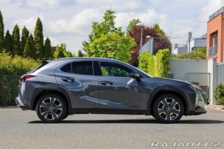 Lexus Ostatní modely UX 300h 300H 2.0 HEV BUSINESS TEC 2025