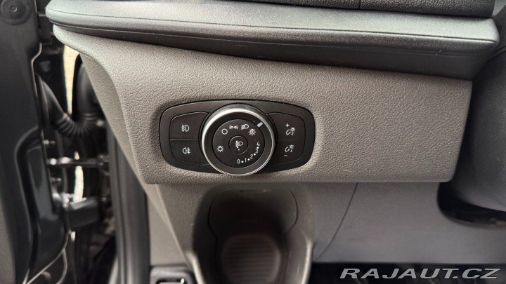 Ford Transit Custom 2.0TDCi 96kW *L2*5míst*Ta 2019