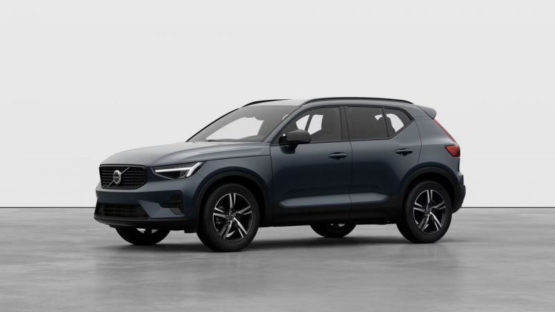 Volvo XC40 B3 2.0L 163 HP AT7 FWD CO
