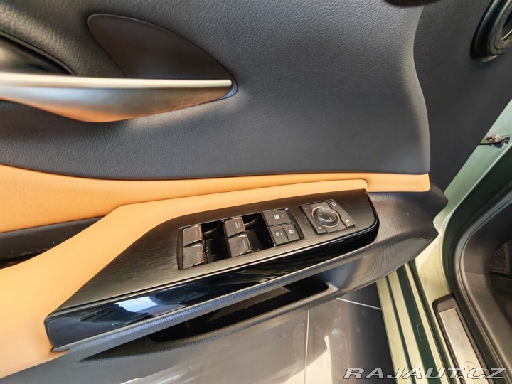 Lexus Ostatní modely ES 300h Limited Edition 2023