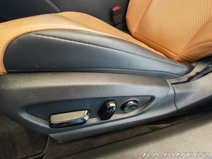Lexus Ostatní modely ES 300h Limited Edition 2023