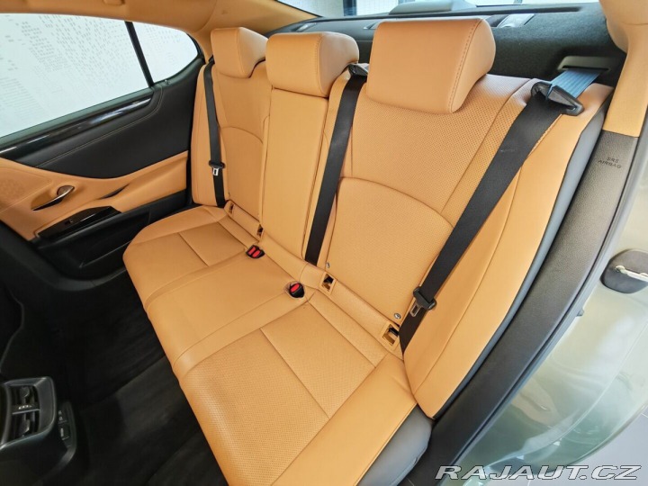 Lexus Ostatní modely ES 300h Limited Edition 2023