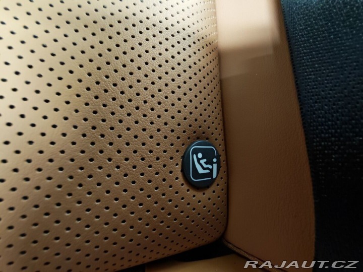 Lexus Ostatní modely ES 300h Limited Edition 2023