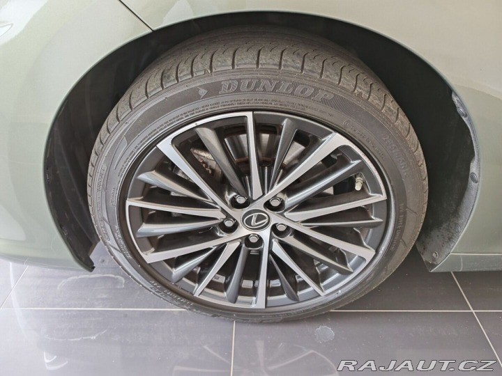 Lexus Ostatní modely ES 300h Limited Edition 2023