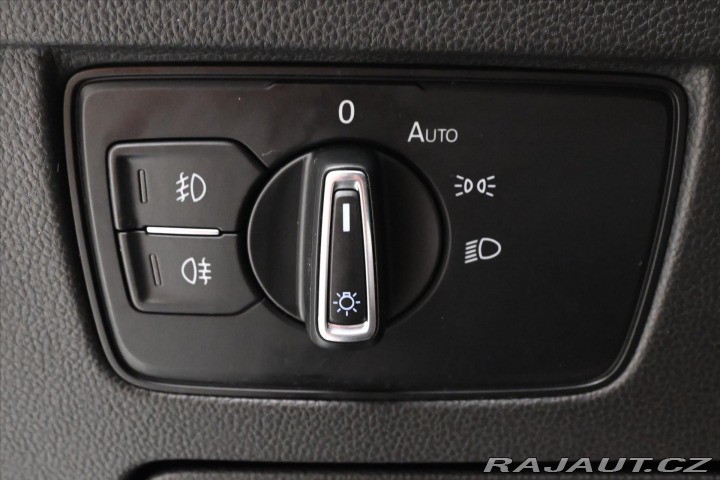 Volkswagen Passat 2,0 TDI 110 kW Navigace Z 2018