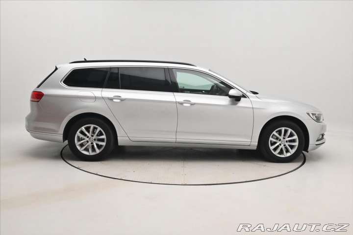 Volkswagen Passat 2,0 TDI 110 kW Navigace Z 2018