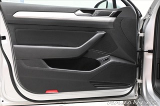 Volkswagen Passat 2,0 TDI 110 kW Navigace Z 2018