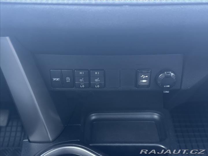 Toyota RAV4 2,0 152PS Executive M/T 2016