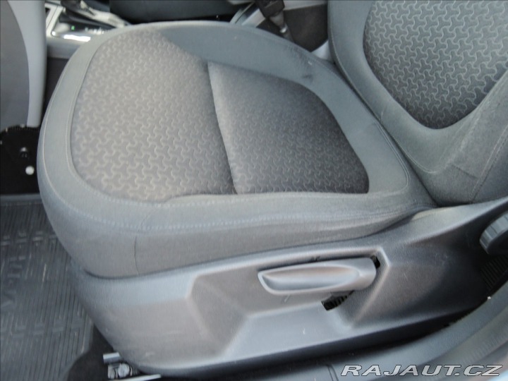 Škoda Yeti 2,0 TDi DSG 4x4 Uprava ZT 2011