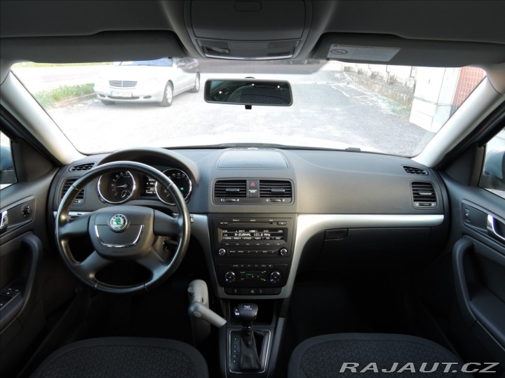 Škoda Yeti 2,0 TDi DSG 4x4 Uprava ZT 2011