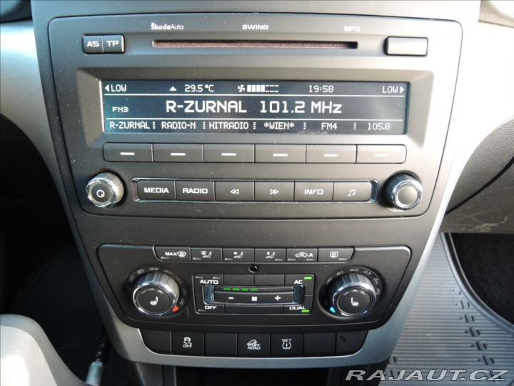 Škoda Yeti 2,0 TDi DSG 4x4 Uprava ZT 2011