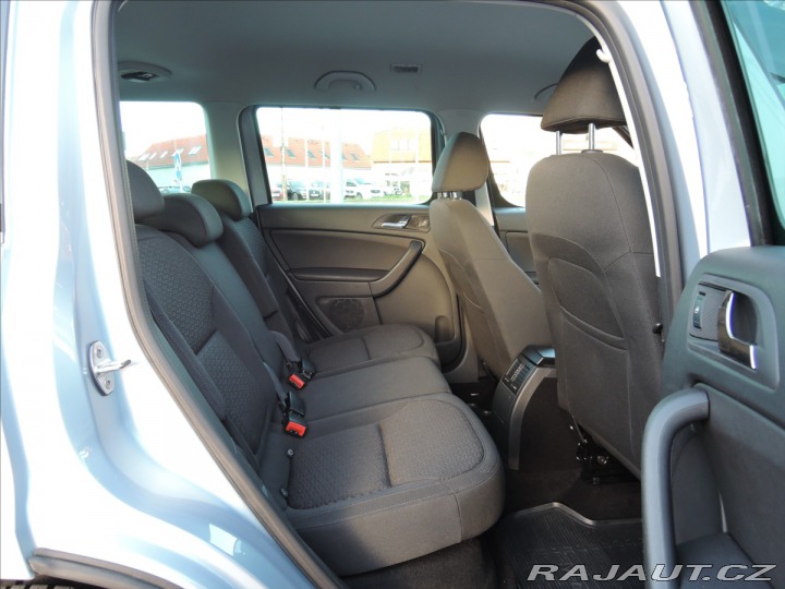 Škoda Yeti 2,0 TDi DSG 4x4 Uprava ZT 2011