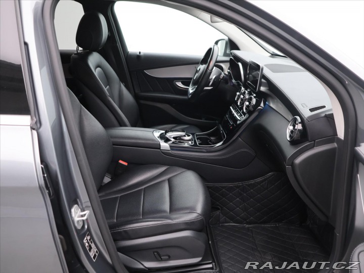 Mercedes-Benz GLC 2,1 220d 125kW CZ 4Matic 2016