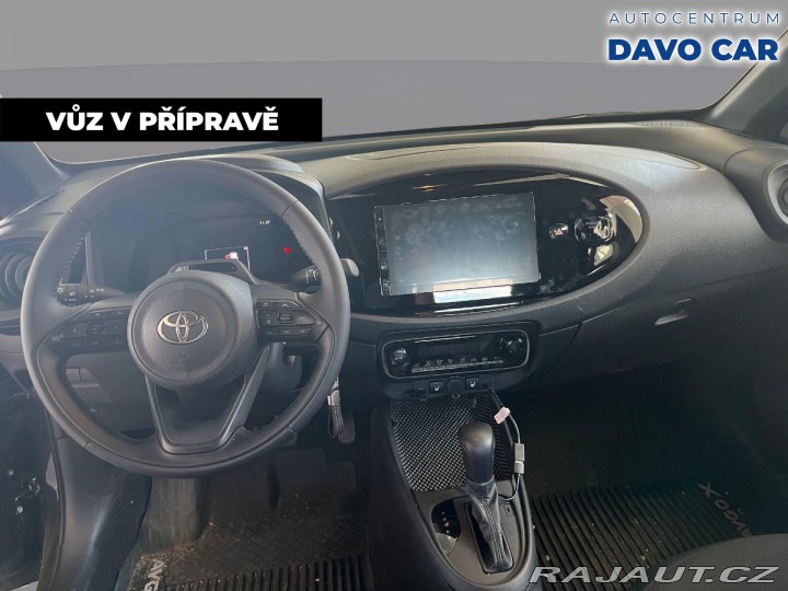 Toyota Aygo 1,5 X HEV 85kW Comfort CZ 2026
