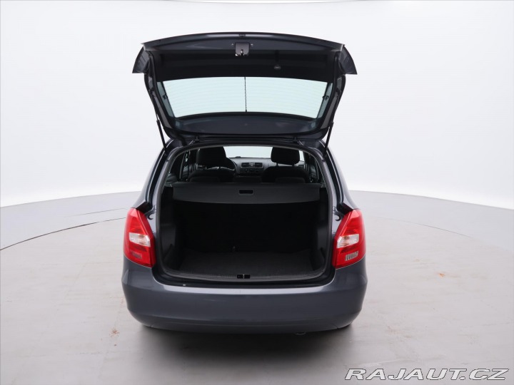 Škoda Fabia 1,2 12V 51kW Ambition Kli 2011