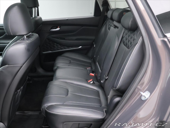 Hyundai Santa Fe 2,2 CRDi DCT Premium 4WD 2021