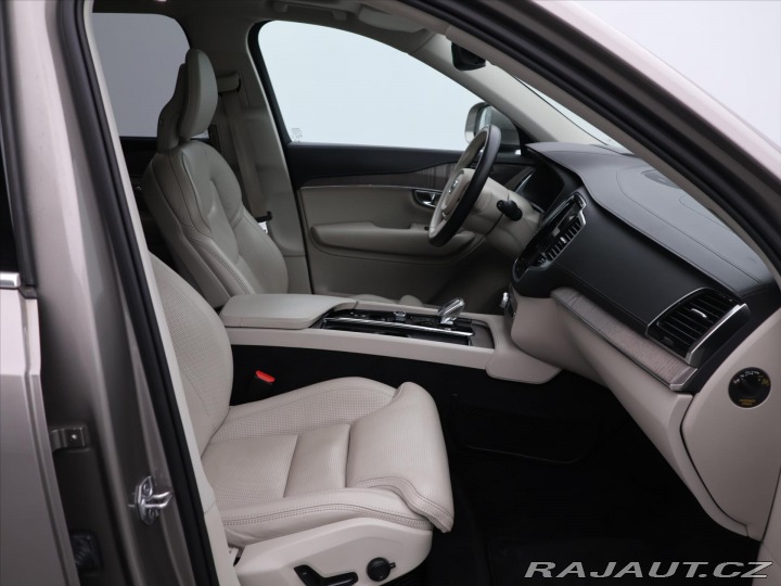 Volvo XC90 2,0 B6 220kW AWD Dr-E Ins 2020