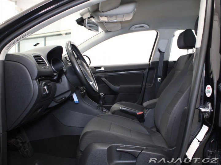 Volkswagen Golf Variant 1,6 TDi 77Kw Comf 2013