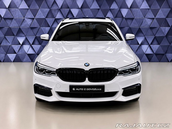 BMW 5 530d xDrive M-PAKET, PANO 2019