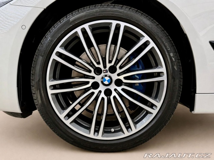 BMW 5 530d xDrive M-PAKET, PANO 2019
