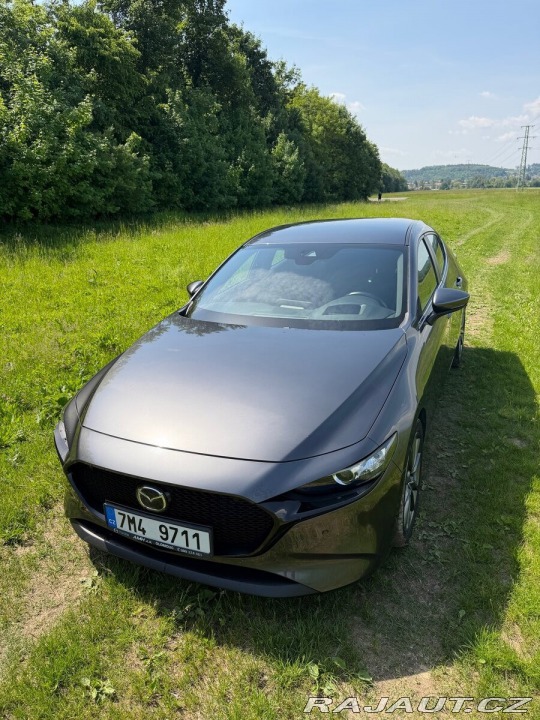Mazda 3 2,0 2022