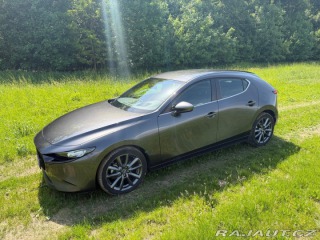 Mazda 3 2,0 2022