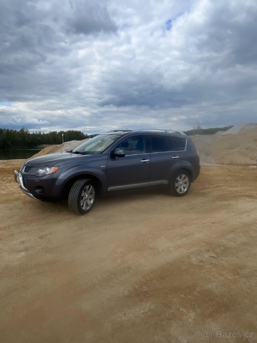 Mitsubishi Outlander 2,4   2008 2.4i, 4WD, 125