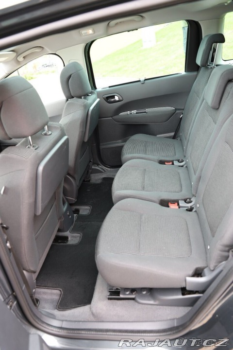 Peugeot 5008 2,0 HDI 120 kw 2015