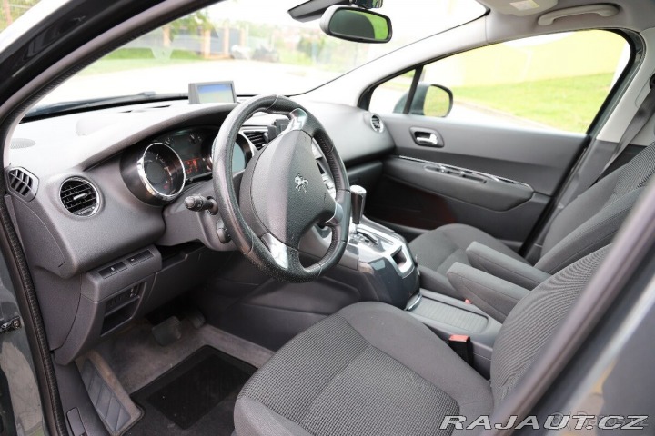 Peugeot 5008 2,0 HDI 120 kw 2015