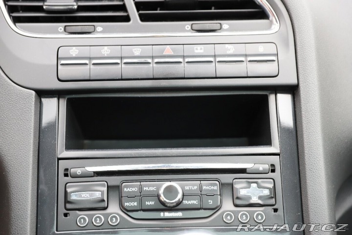 Peugeot 5008 2,0 HDI 120 kw 2015